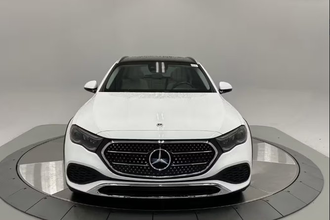 صورة السيارة