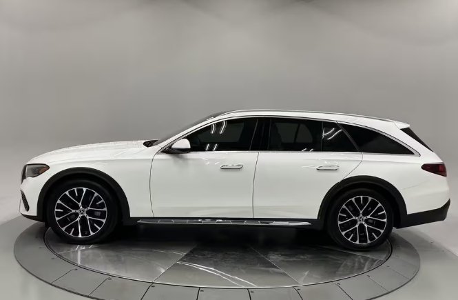 صورة السيارة