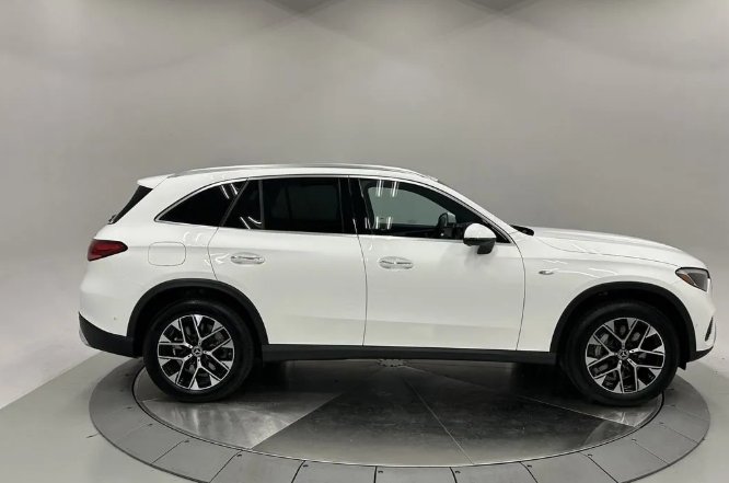 صورة السيارة