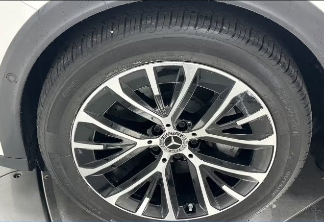 صورة السيارة