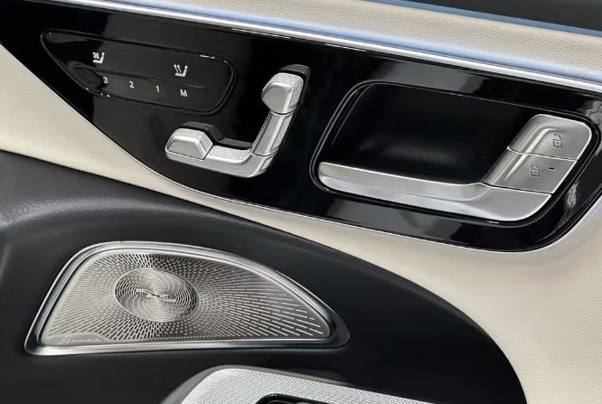 صورة السيارة