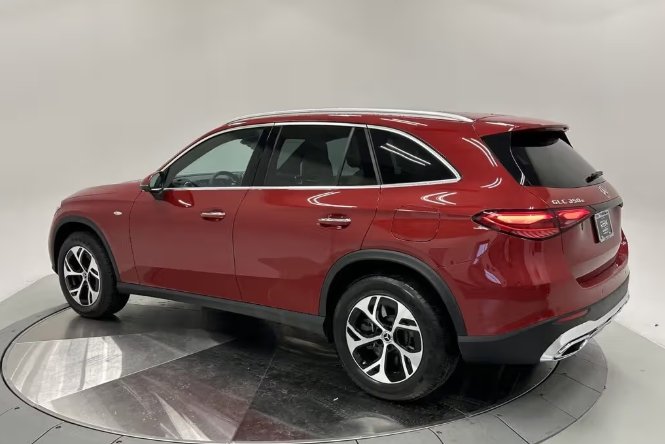 صورة السيارة