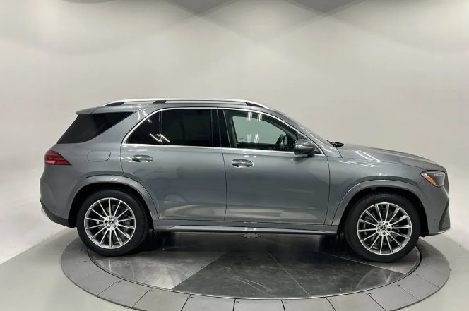 صورة السيارة