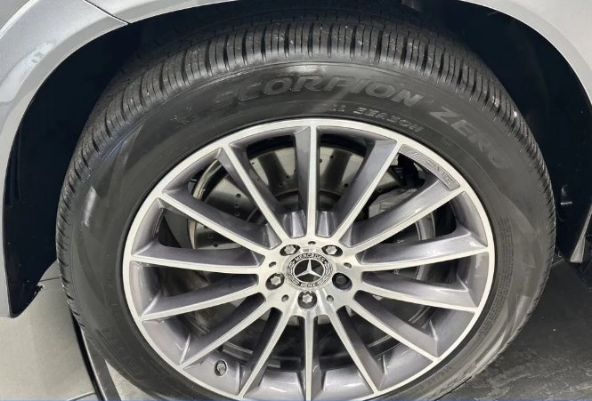 صورة السيارة