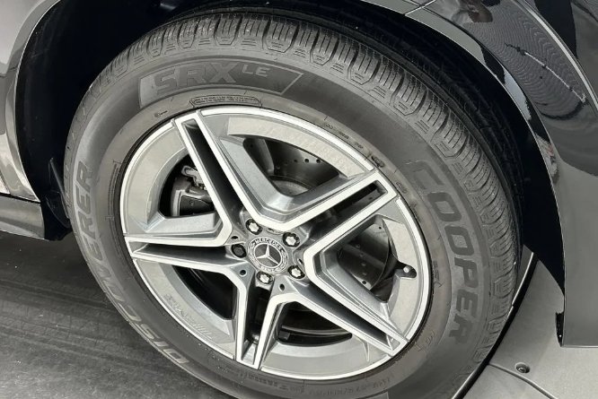 صورة السيارة