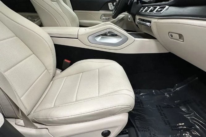 صورة السيارة