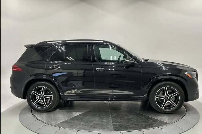 صورة السيارة