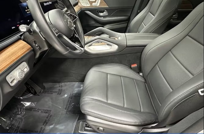 صورة السيارة