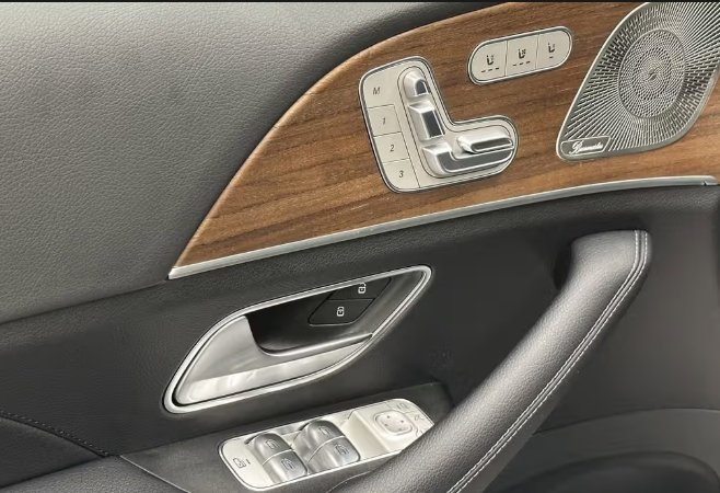 صورة السيارة