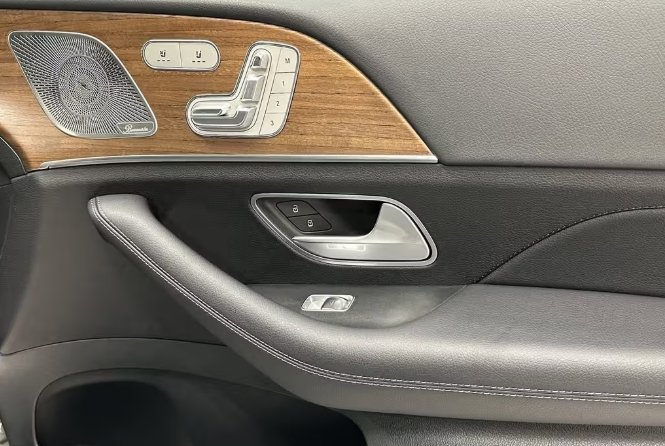 صورة السيارة