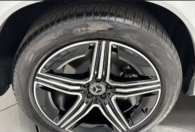 صورة السيارة