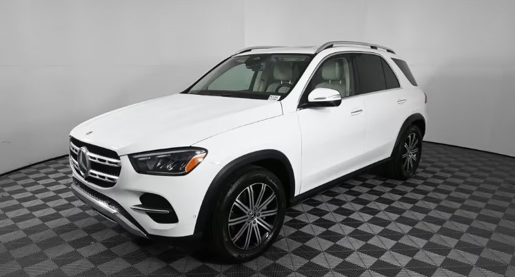 صورة السيارة