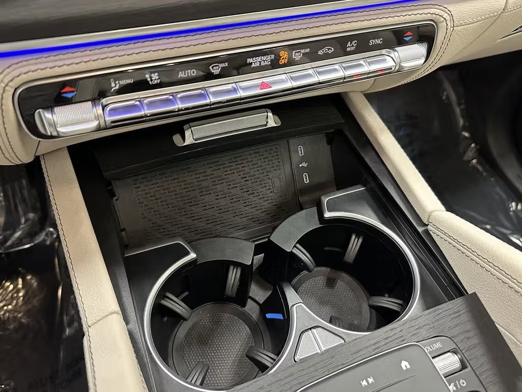 صورة السيارة