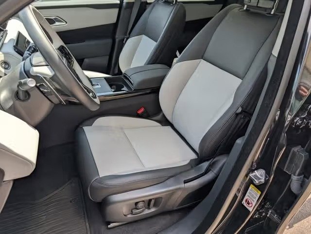 صورة السيارة