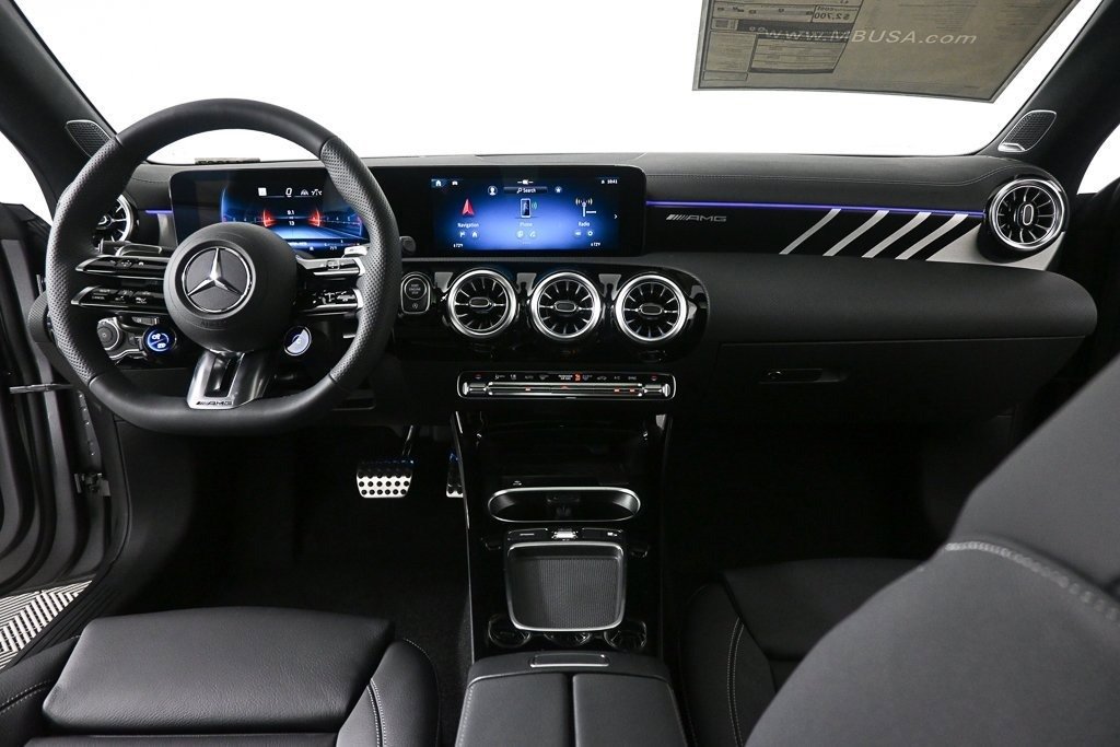 صورة السيارة