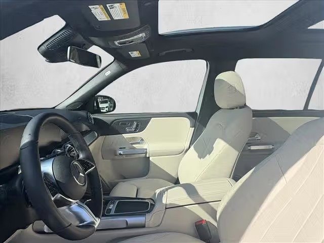 صورة السيارة