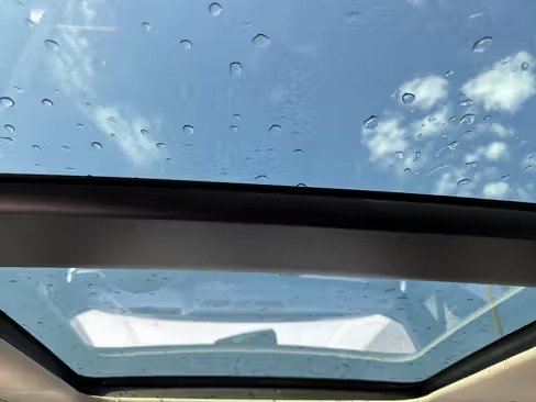 صورة السيارة