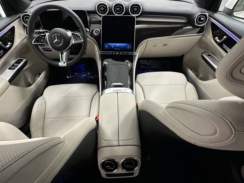 صورة السيارة