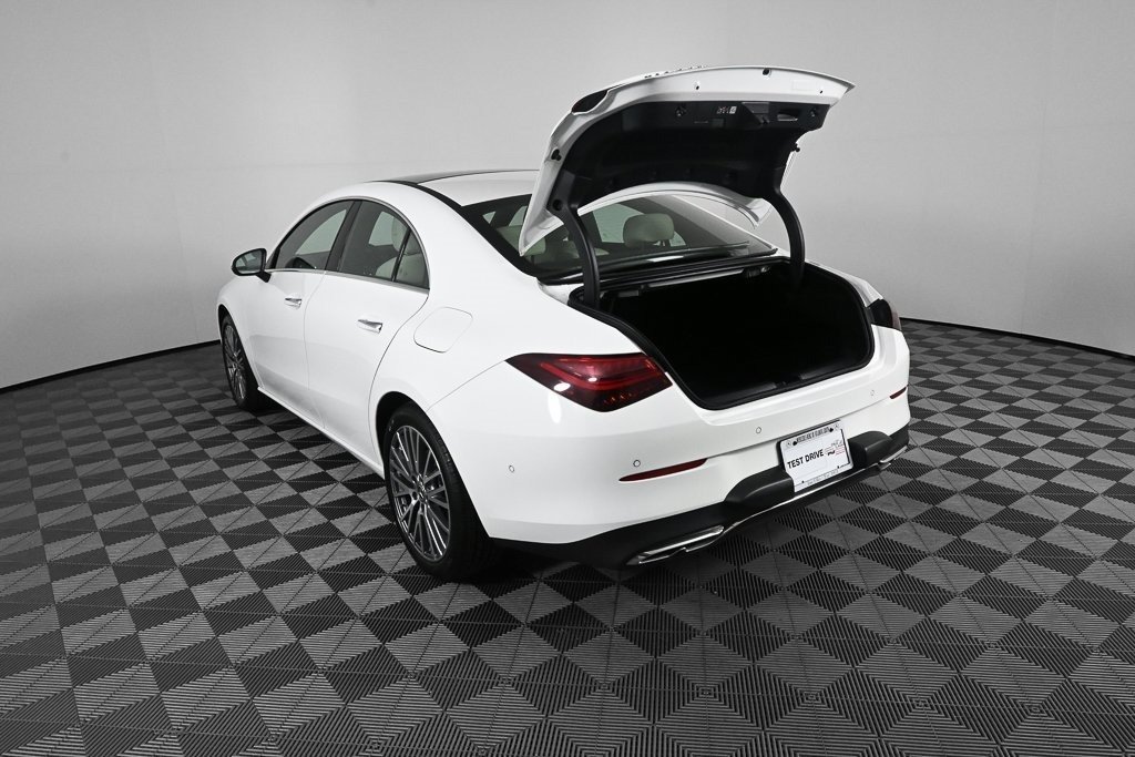 صورة السيارة