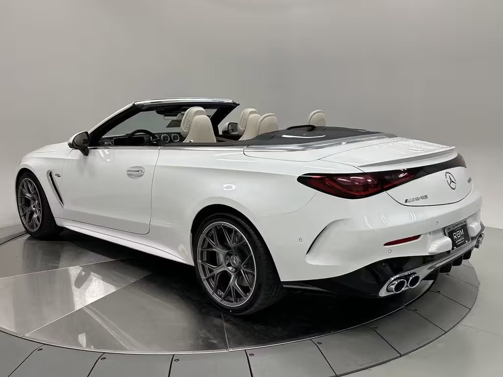 صورة السيارة