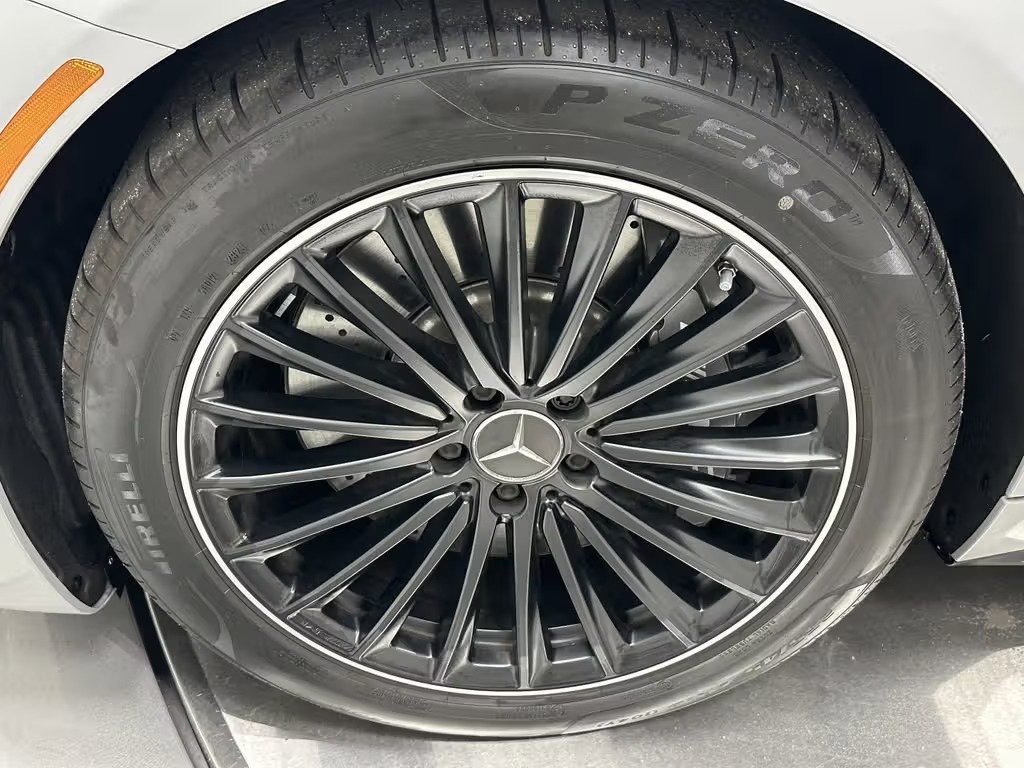 صورة السيارة