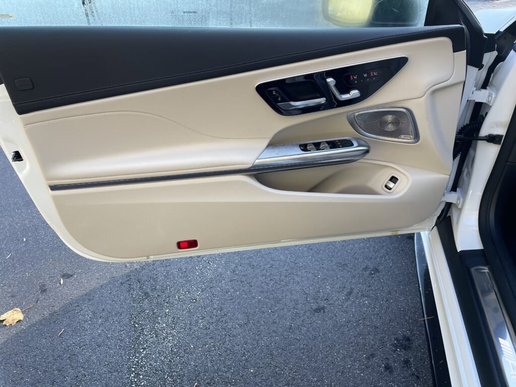 صورة السيارة