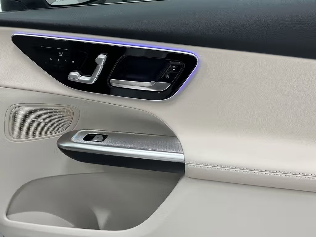 صورة السيارة