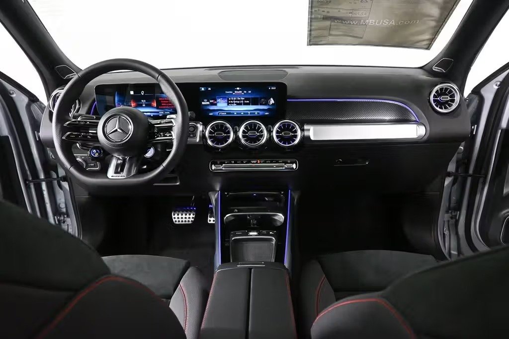 صورة السيارة