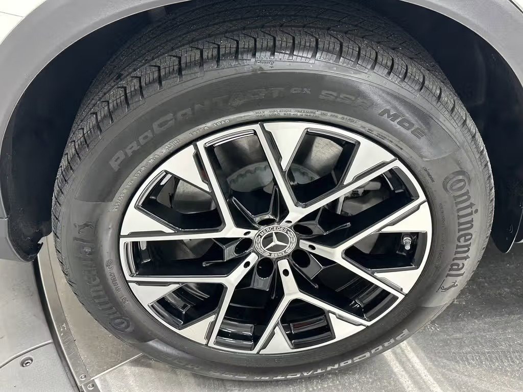 صورة السيارة