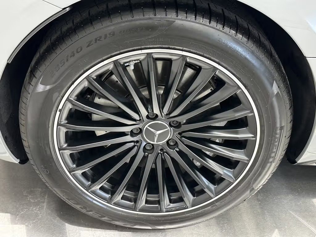 صورة السيارة