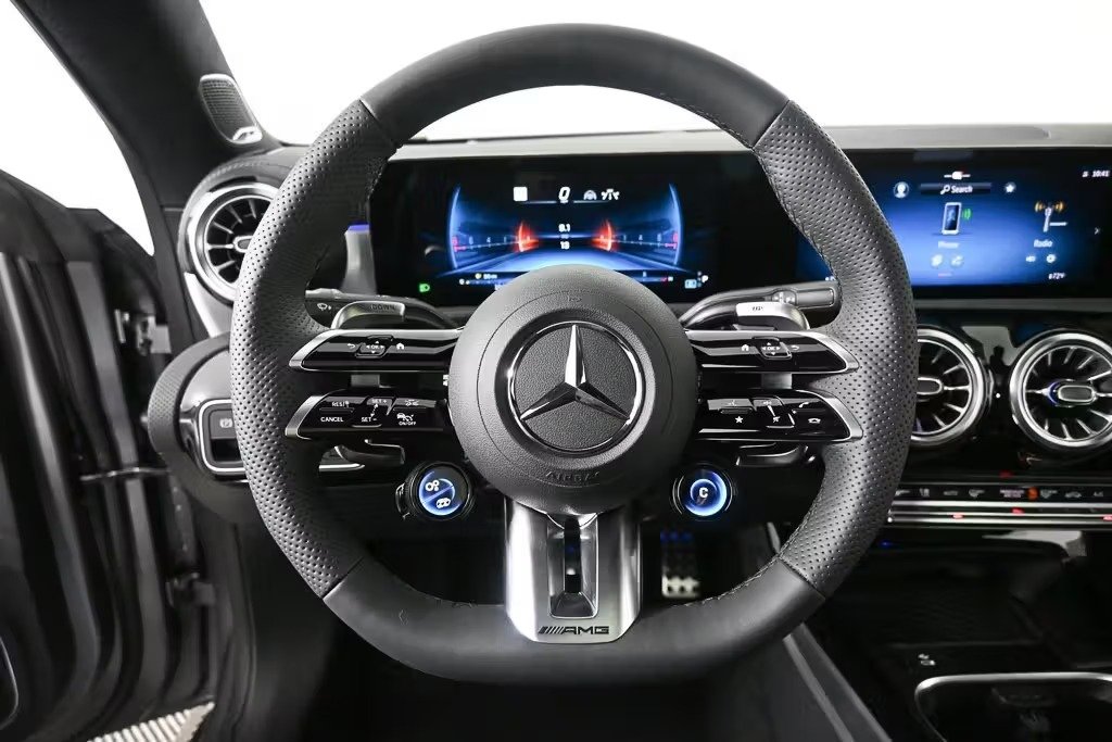 صورة السيارة