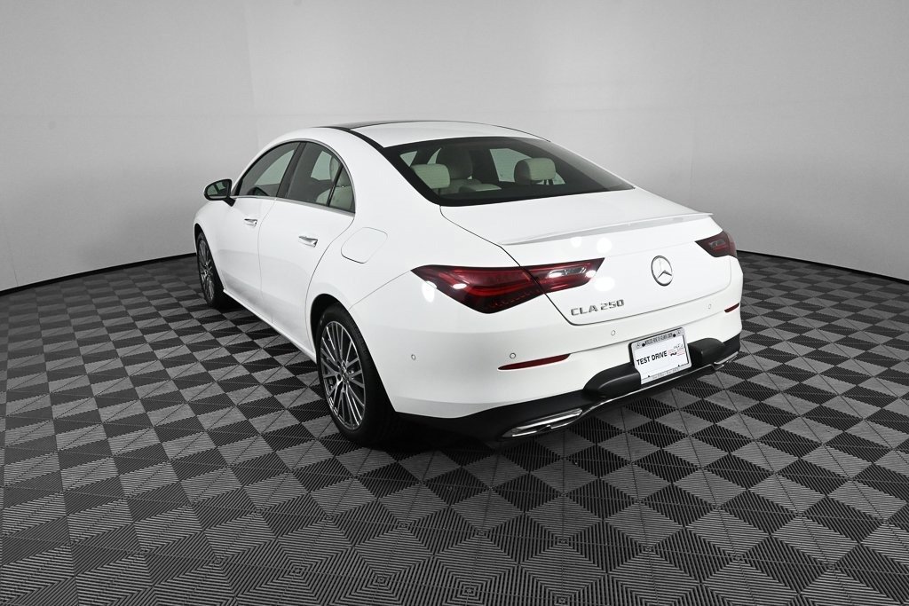 صورة السيارة