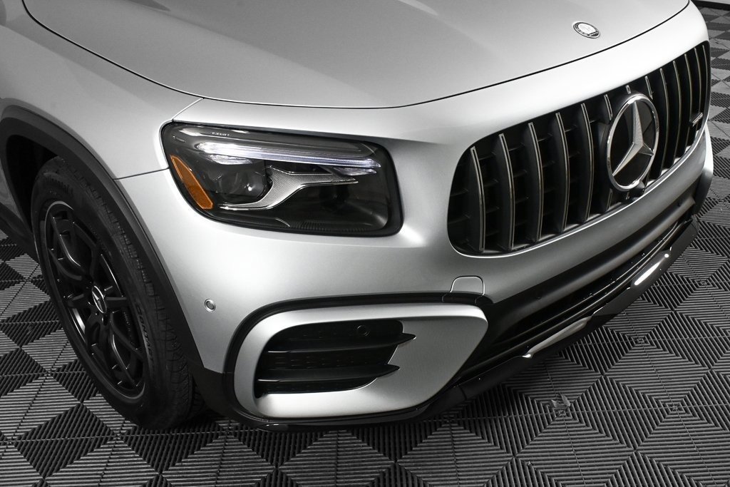 صورة السيارة