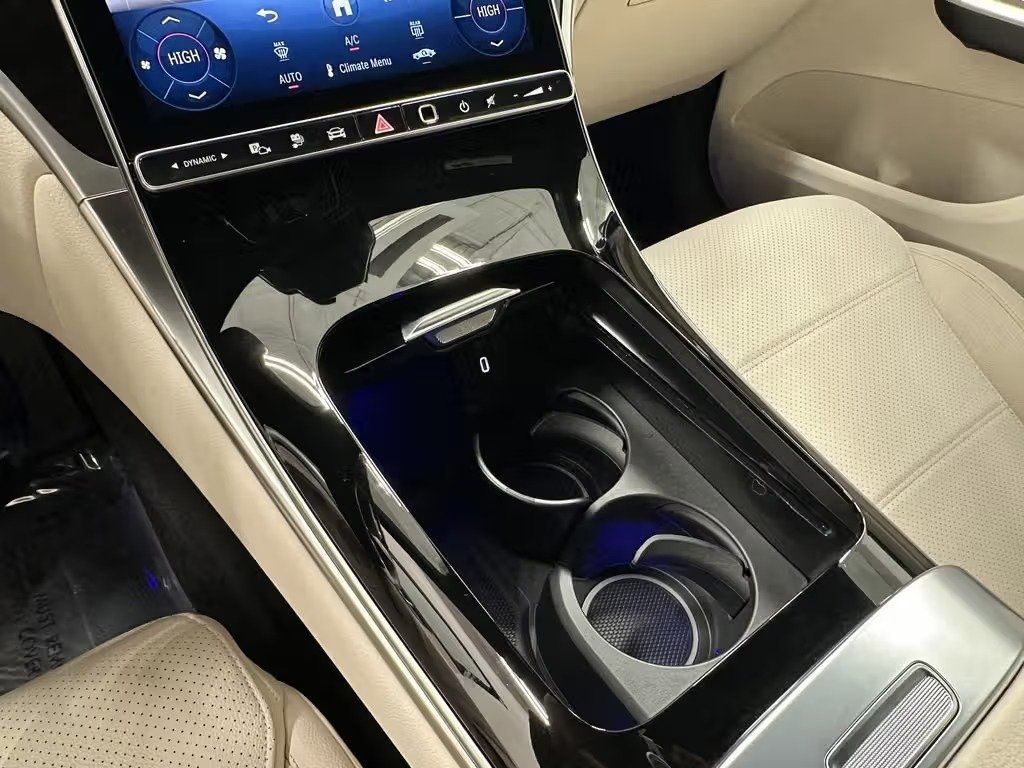 صورة السيارة