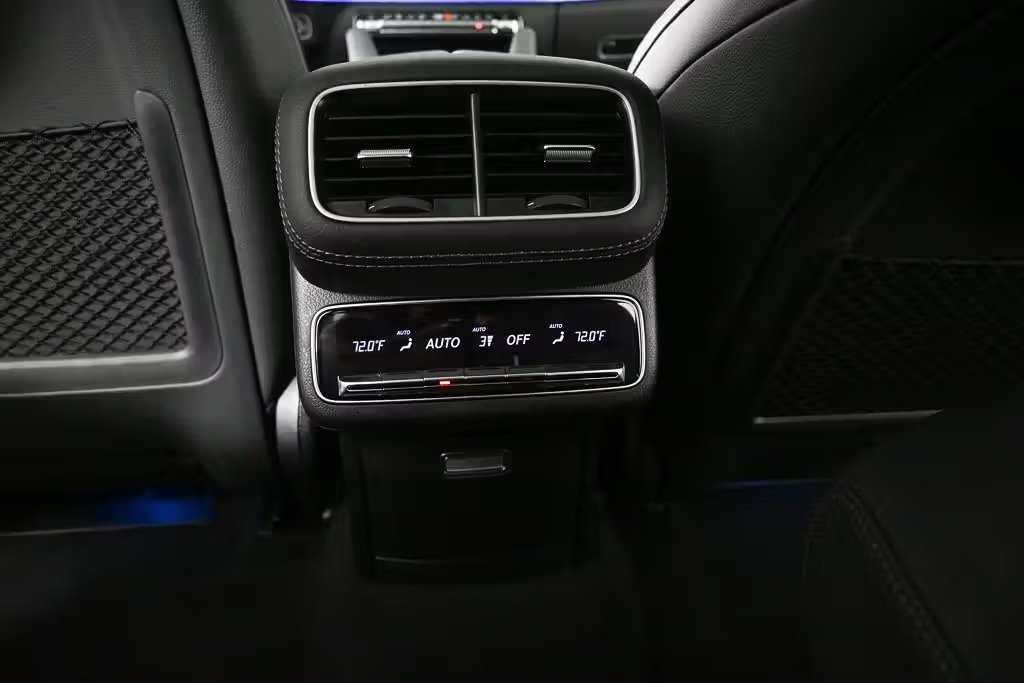 صورة السيارة