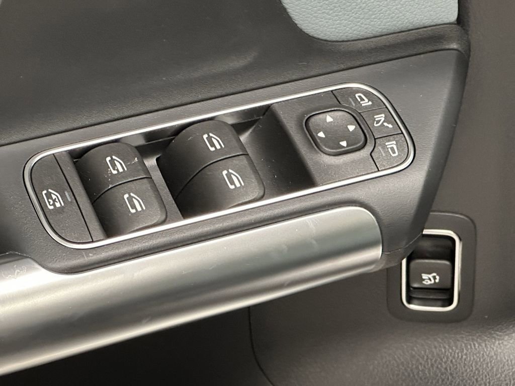 صورة السيارة