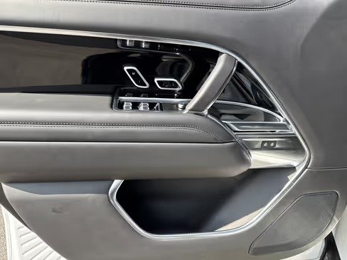 صورة السيارة