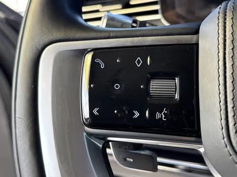 صورة السيارة