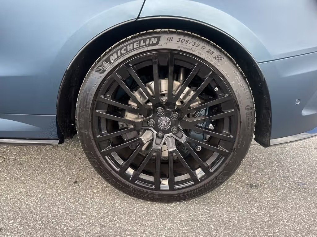 صورة السيارة