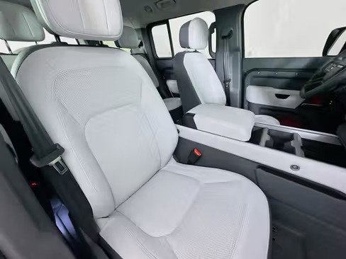 صورة السيارة