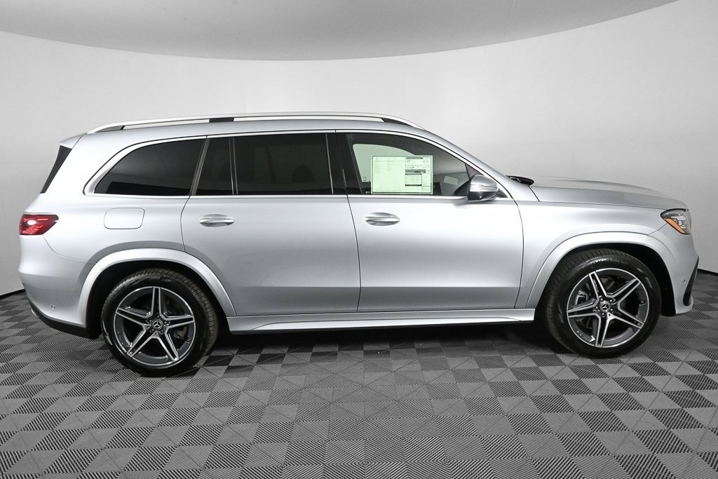 صورة السيارة