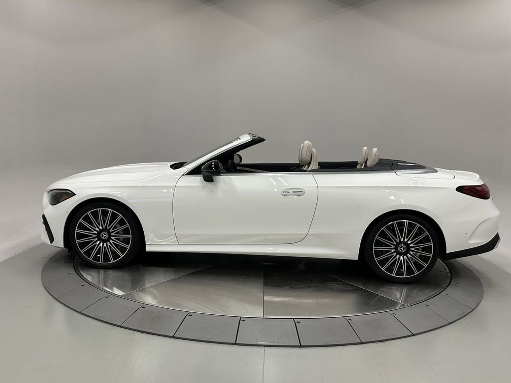 صورة السيارة