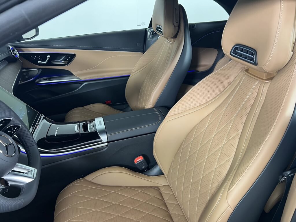 صورة السيارة