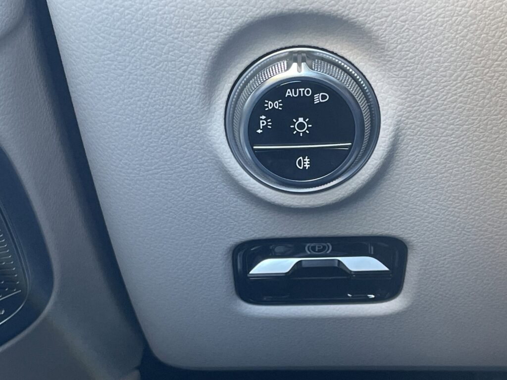 صورة السيارة