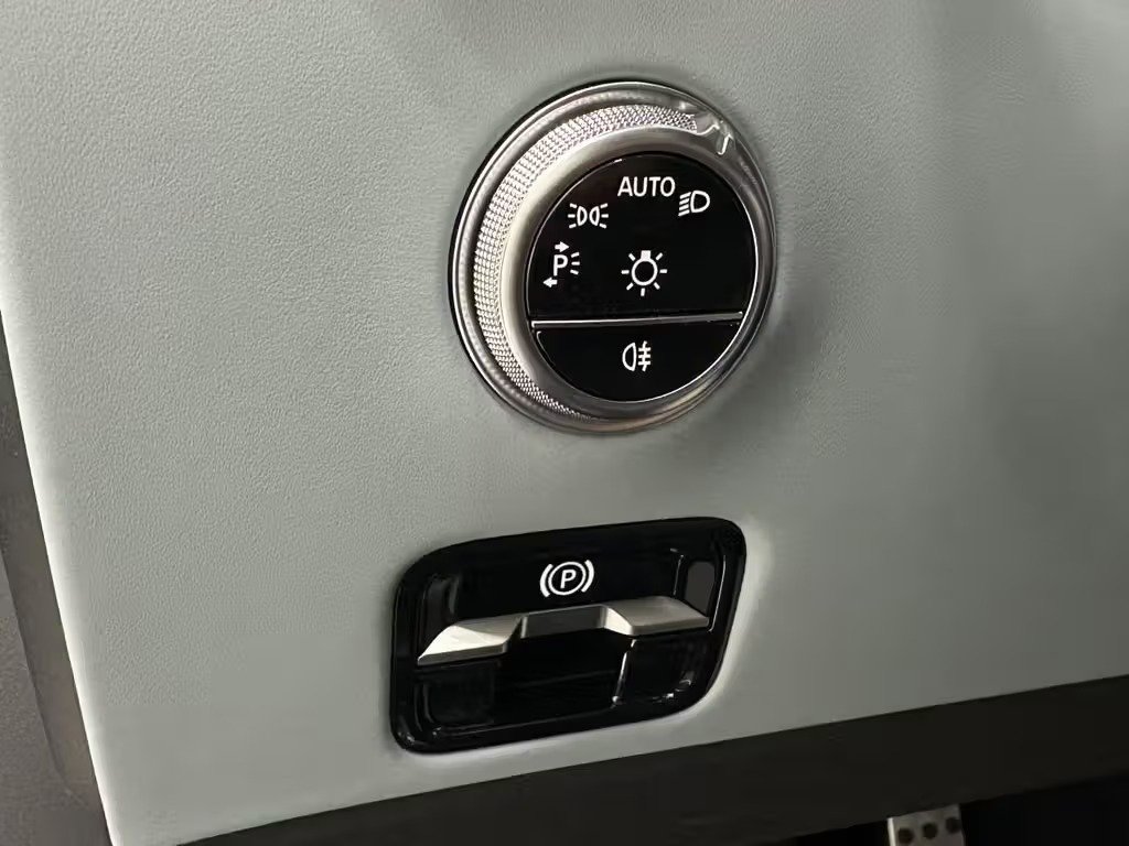 صورة السيارة