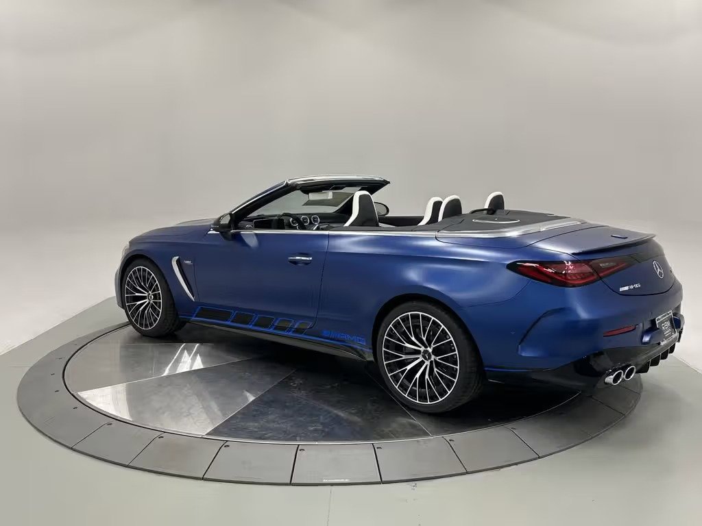 صورة السيارة