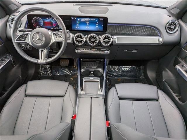 صورة السيارة