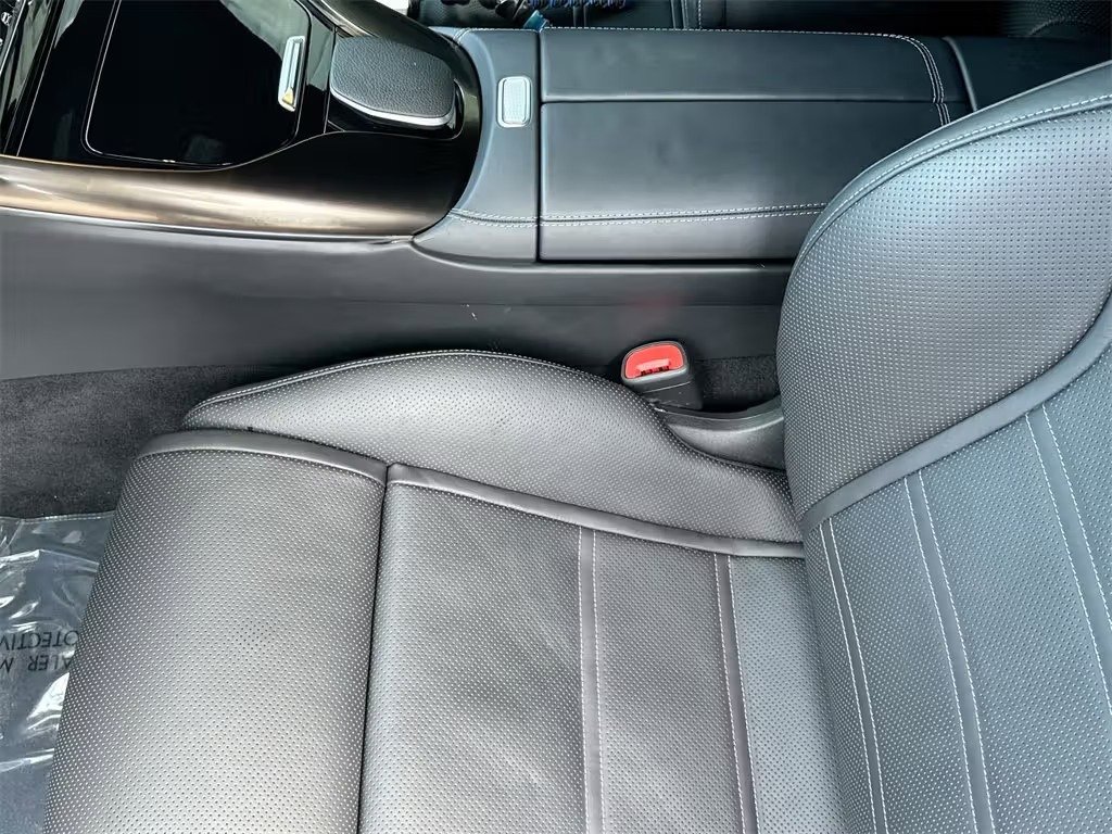 صورة السيارة