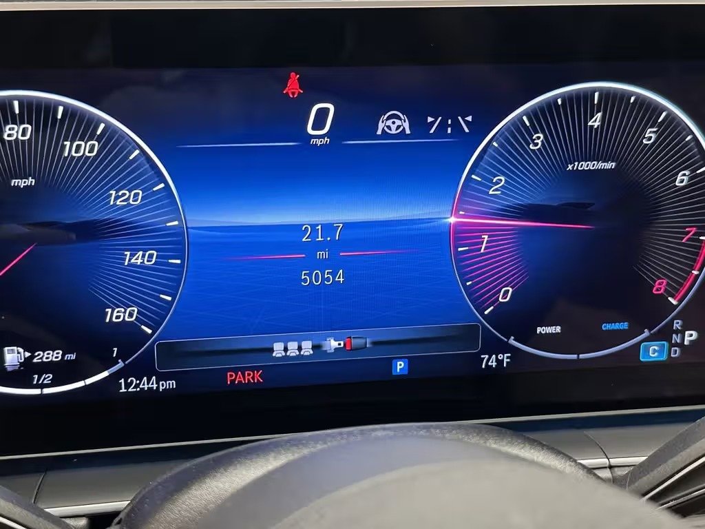 صورة السيارة