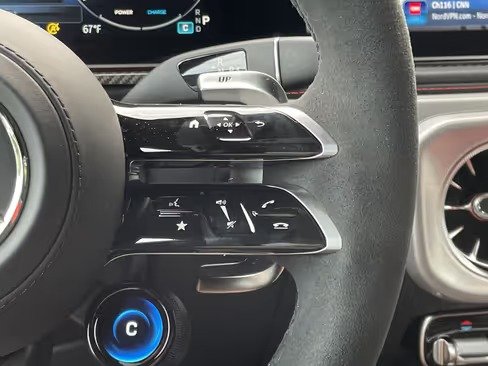 صورة السيارة